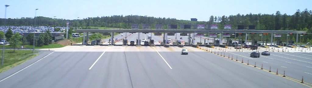 Main toll plaza of the Dulles Toll Road near Dulles International Airport in Chantilly, Virginia