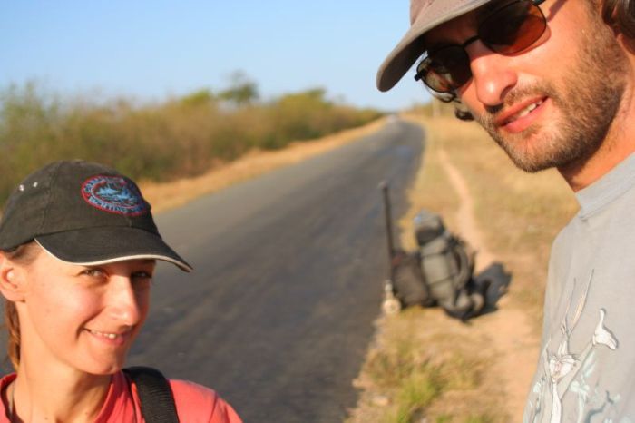 Hitchhikers Katja and Augustas on the road in Cuba