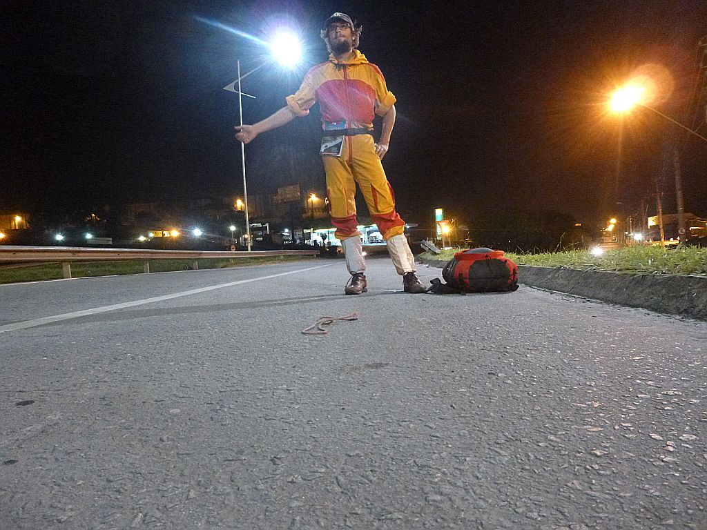 DTSG member Korn with a competitive autostop uniform night hitchhiking across Brazil